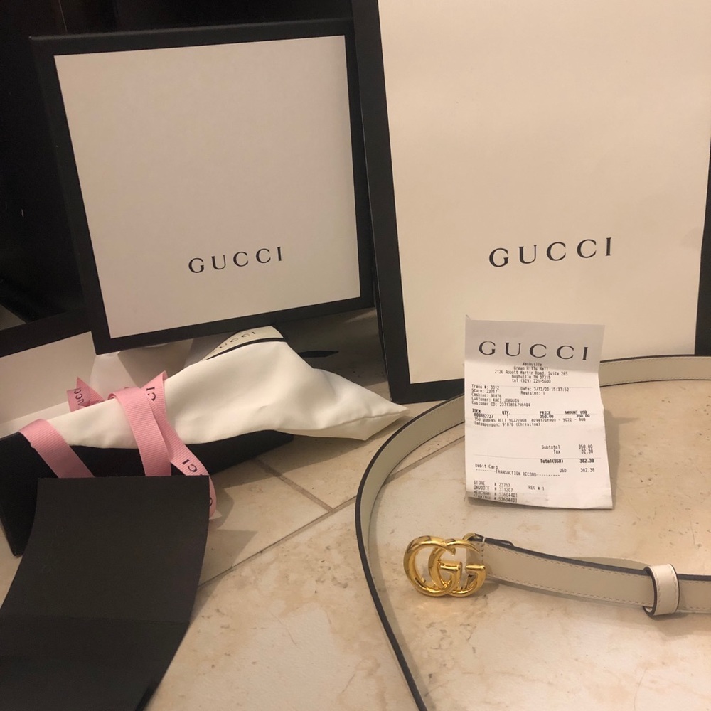 GUCCI BELT CREAM COLOR SIZE 150 AUTHENTIC